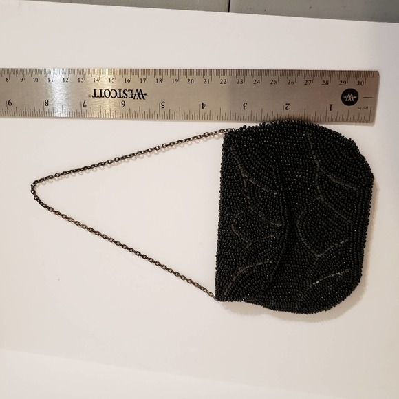 Vintage Beaded Wristlet Black Snap Closure and Silk Lining - Picture 3 of 4